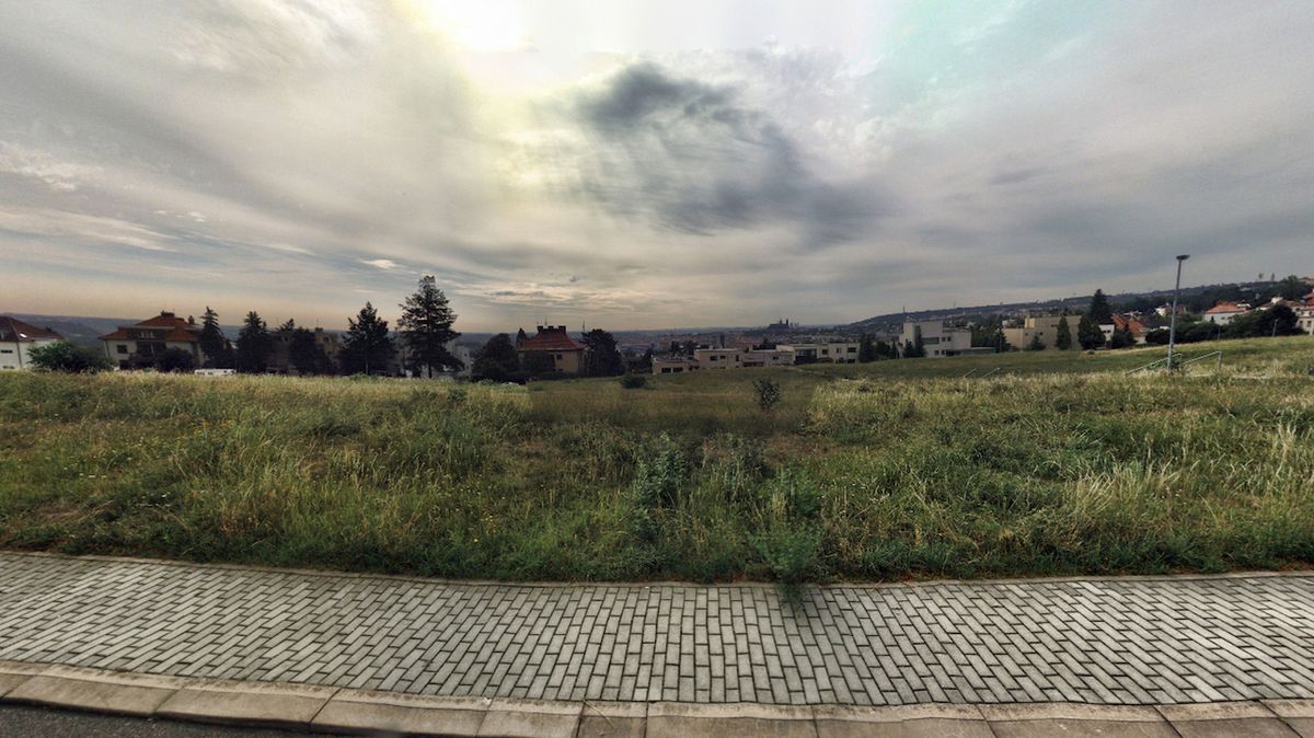 Praha zrušila prodej lukrativního pozemku na Hanspaulce. Miliardáři neuspěli